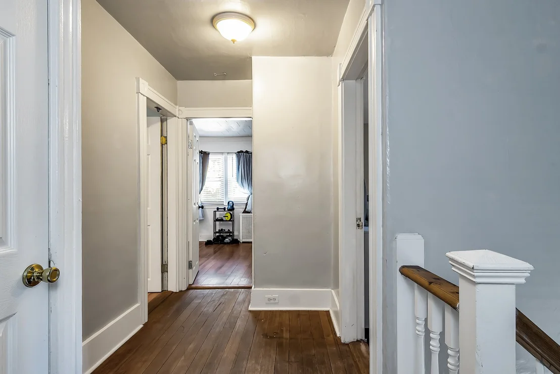 Photo of 100 Clover St
