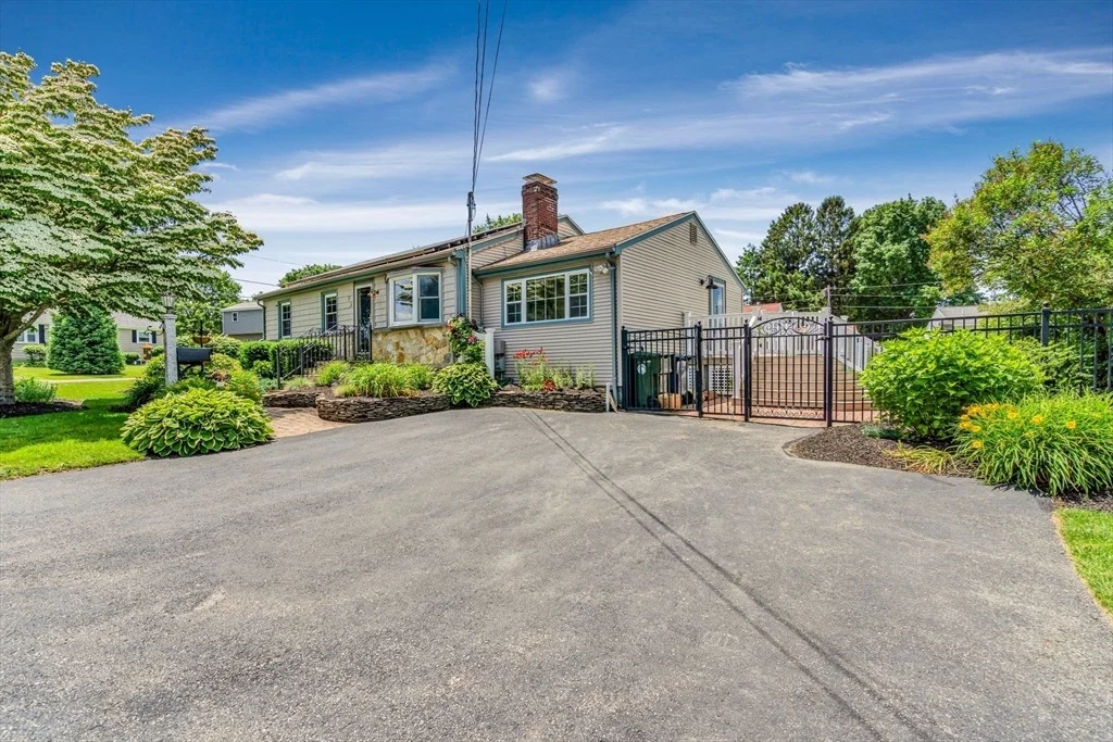 Photo of 29 Gano Rd
