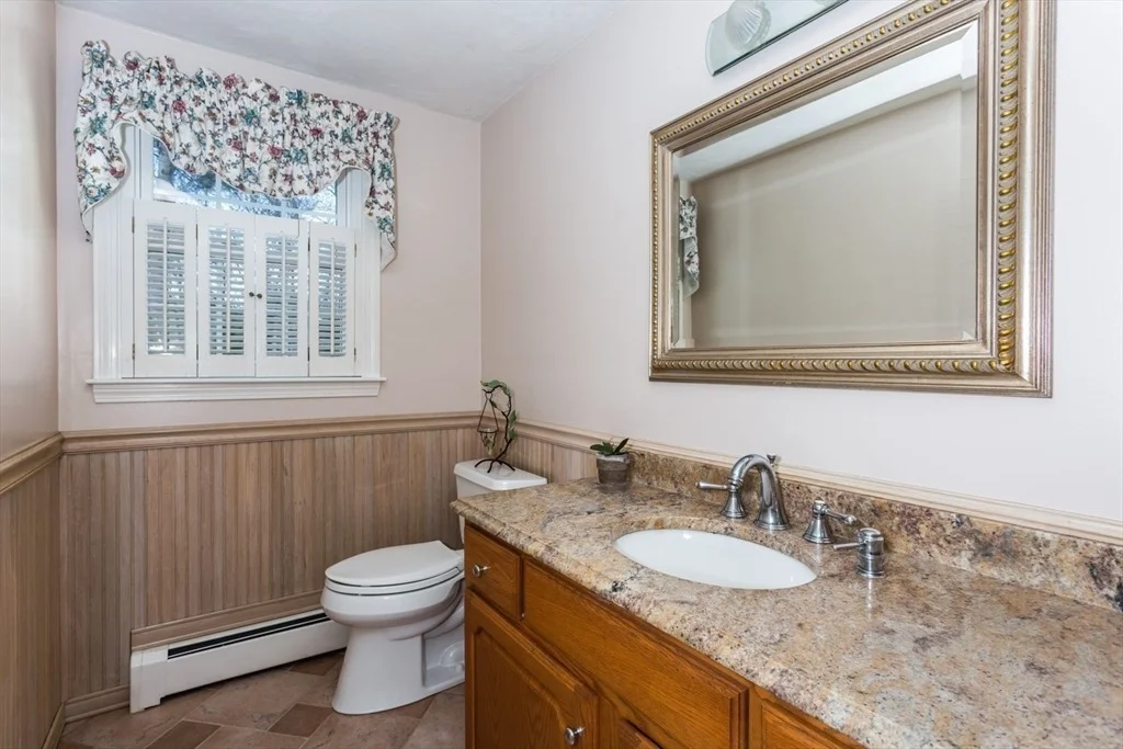 Photo of 48 Skyline Dr