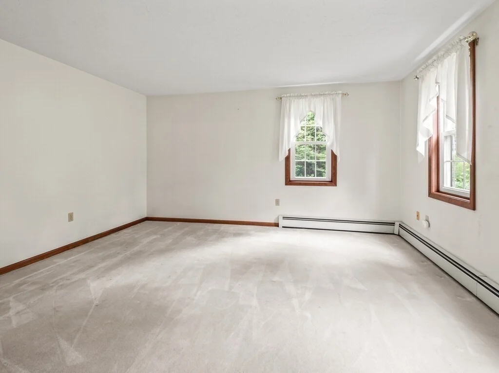 Photo of 22 Oak Cir