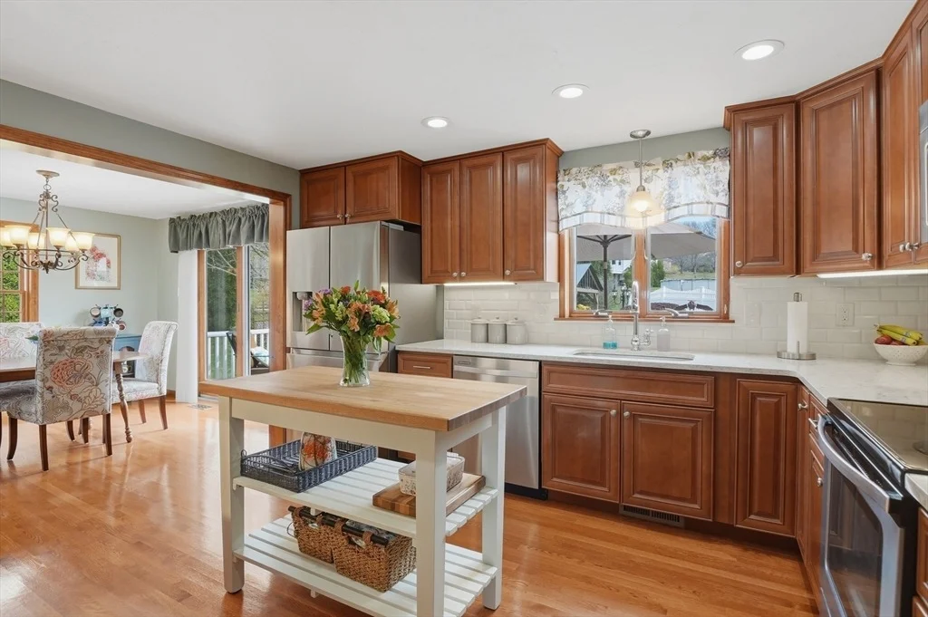 Photo of 99 Highland View Drive