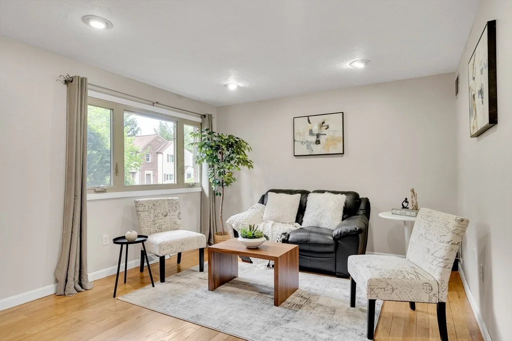 Photo of Unit 11 at 11 Beth Cir