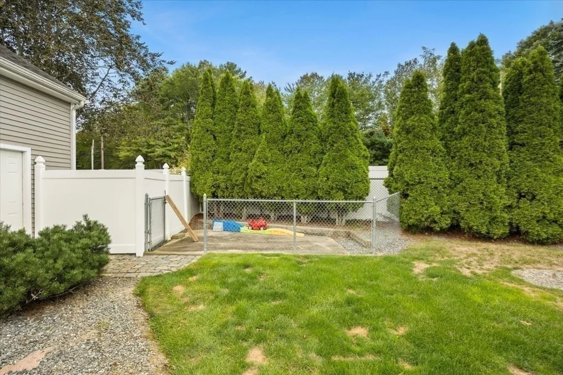 Photo of 155 Commonwealth Ave