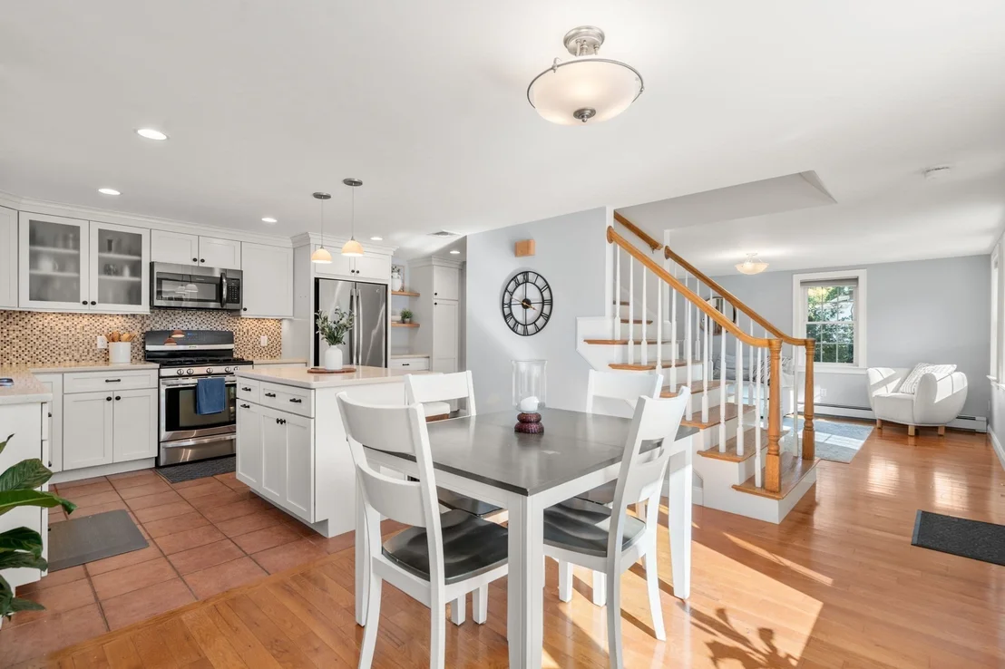 Photo of 3 Broads Ave