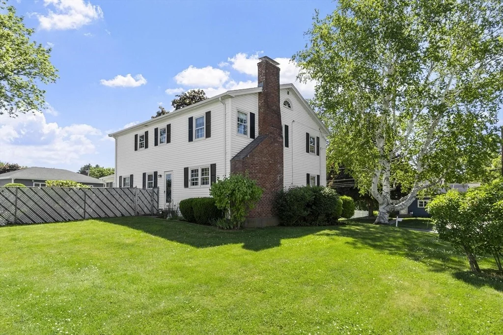 Photo of 33 Kane Dr