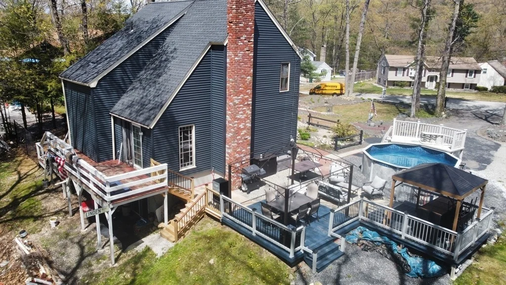 Photo of 40 Scenic Ave