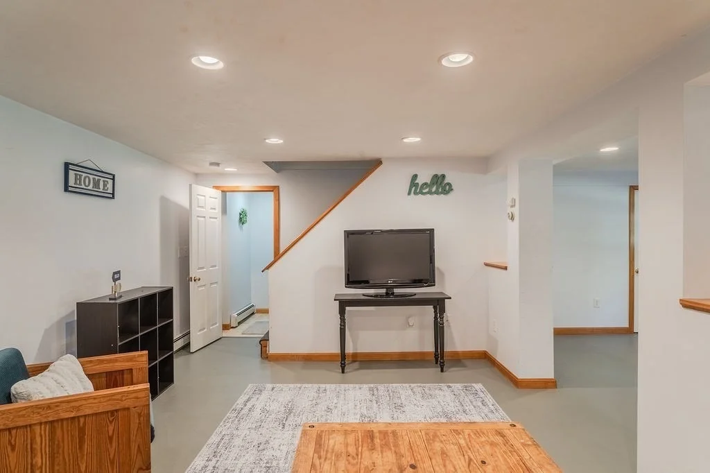 Photo of 36 Winterberry Lane