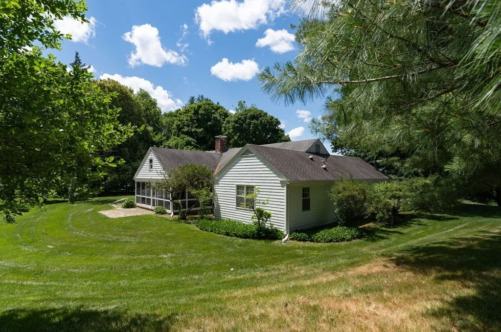 Photo of 1196 Florence Rd