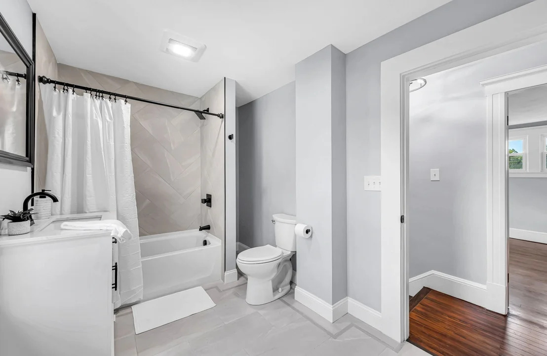 Photo of 62 Talcott Ave