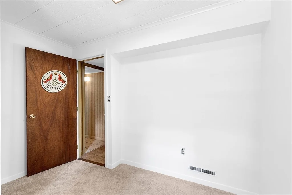 Photo of 14 Oxbow Rd