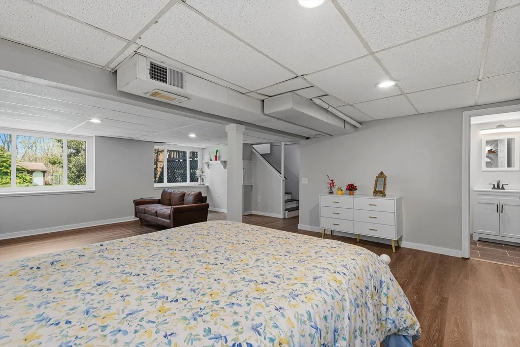 Photo of 21 Warren Rd