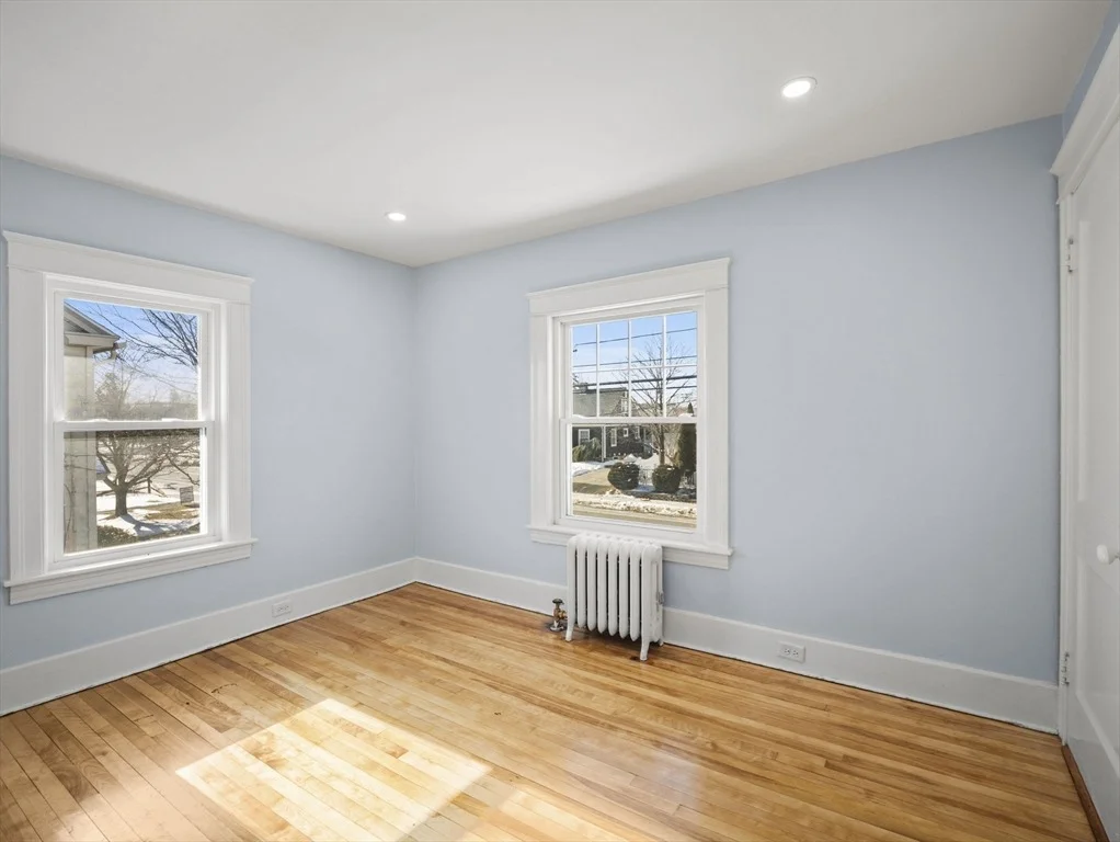 Photo of 329 Burncoat Street