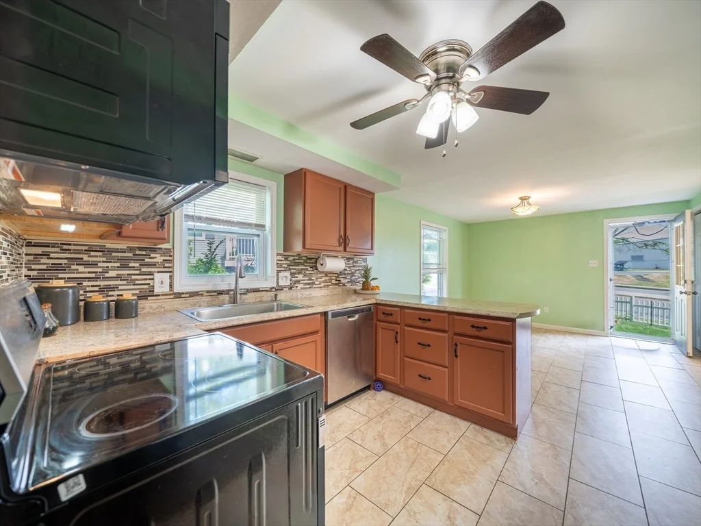 Photo of 2 Amesbury St