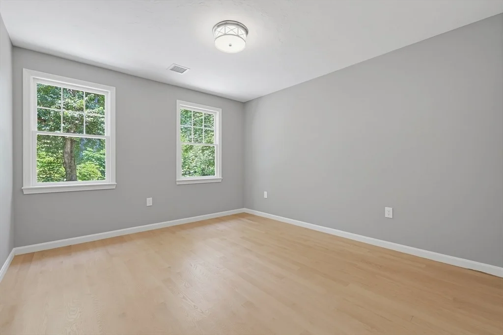 Photo of 45 Baron Rd