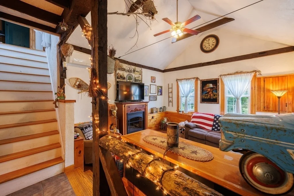 Photo of 33 Coldbrook Road