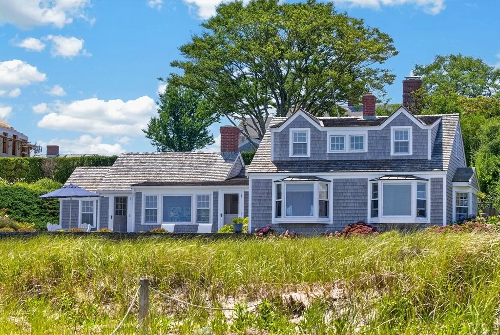 Photo of 166 Shore Road