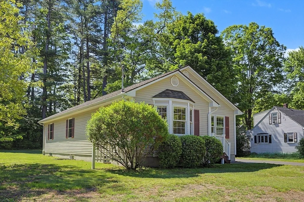 Photo of 792 Ryan Road