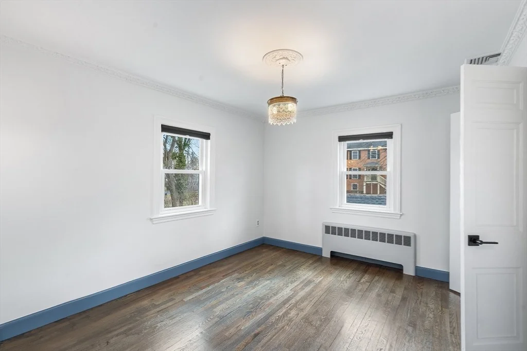 Photo of 30 Strathmore Rd