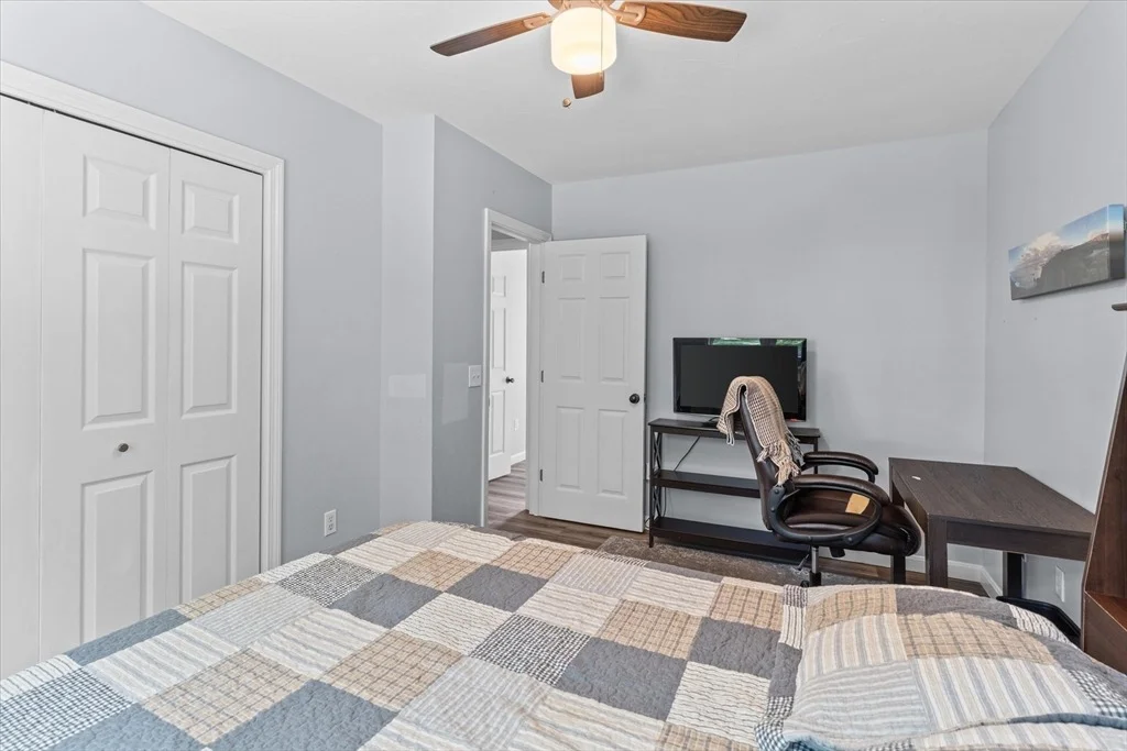 Photo of 12 Easter Brook Rd