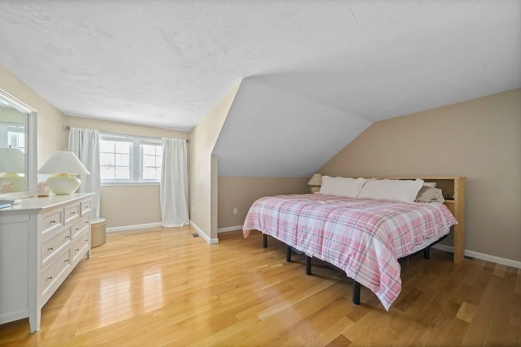 Photo of Unit 3 at 3 Red Pony Path
