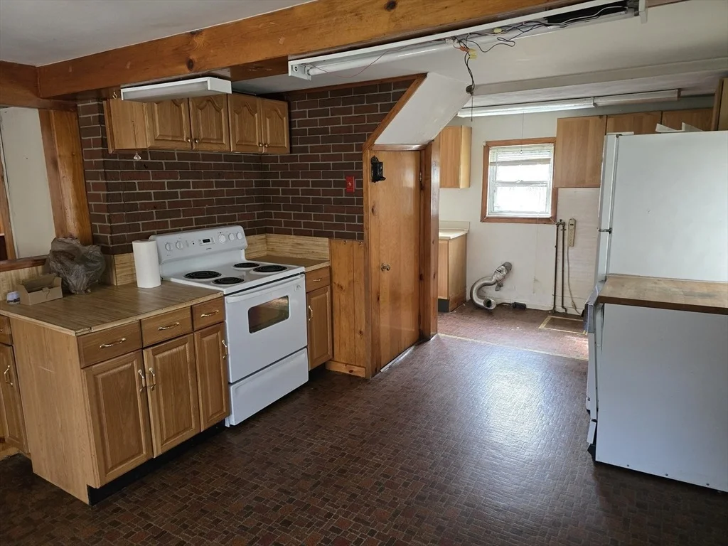 Photo of 205 Hardwick Rd