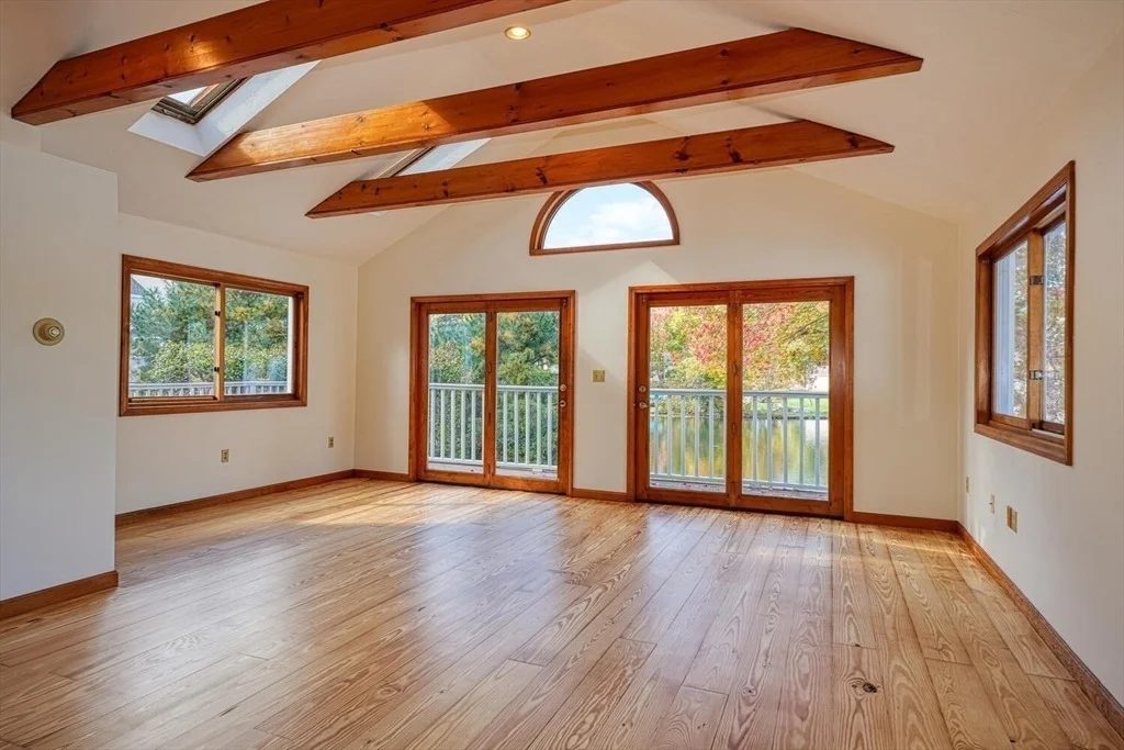 Photo of 26 Lakeside Ave