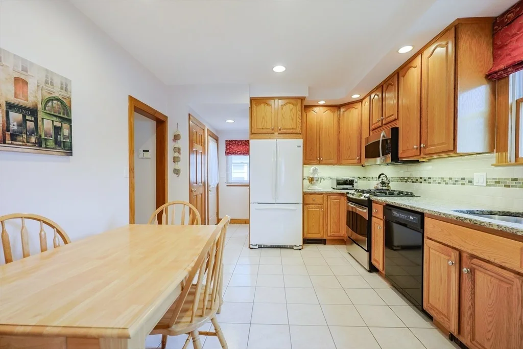 Photo of 76 Beach St