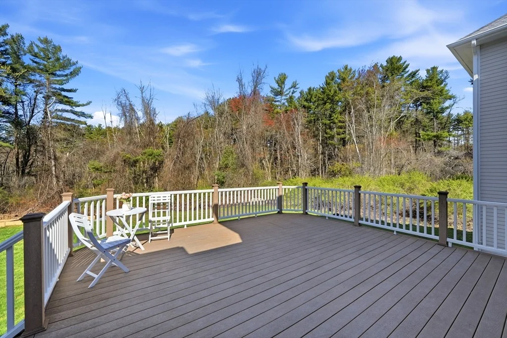 Photo of 9 Belknap Dr