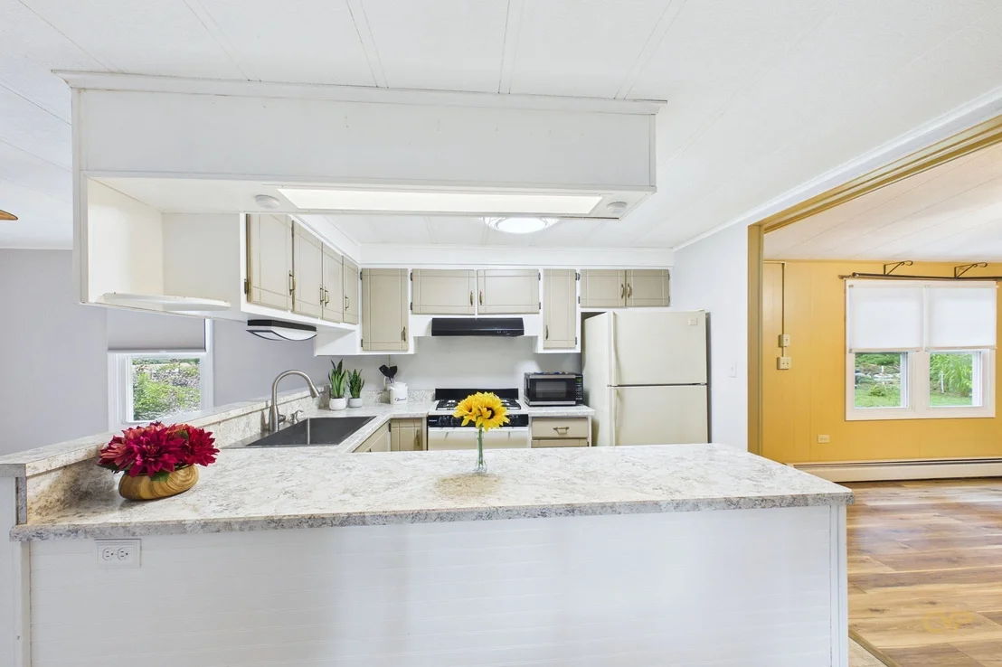 Photo of 36 Haskell Cir