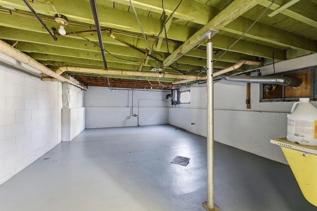Photo of 18 Cedar St