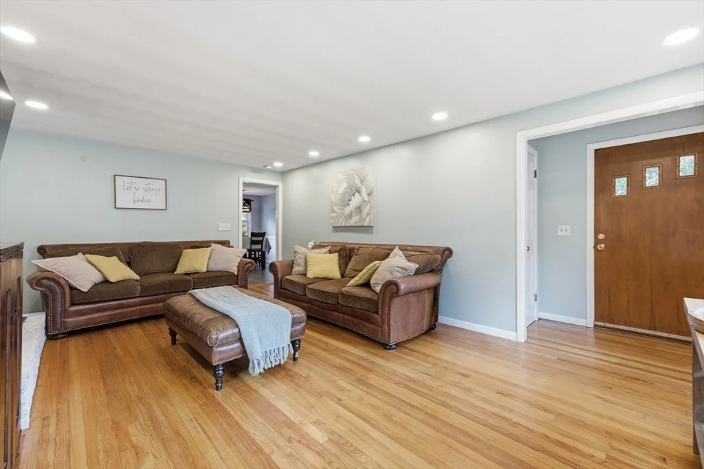 Photo of 28 Intervale Rd