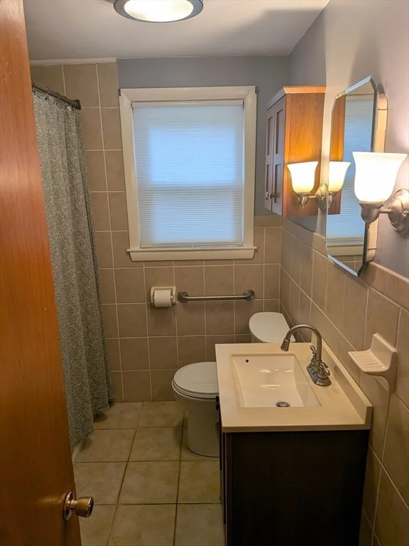 Photo of 293 Pike Ave