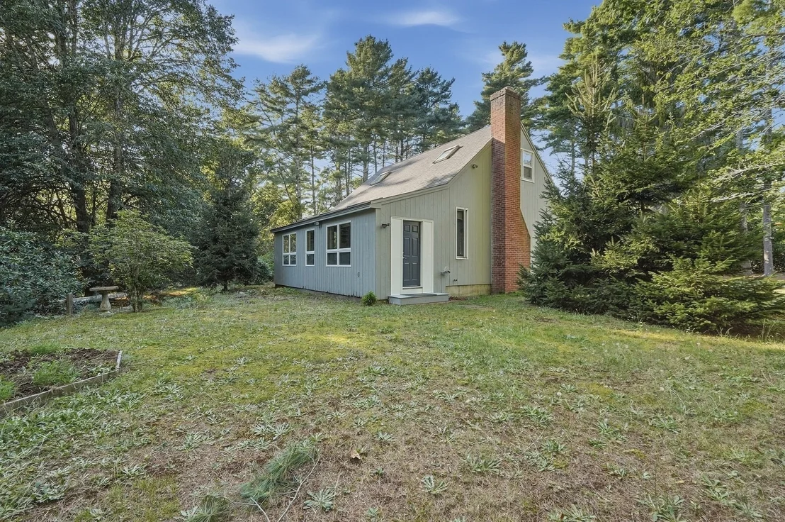 Photo of 14 Crooked River Rd