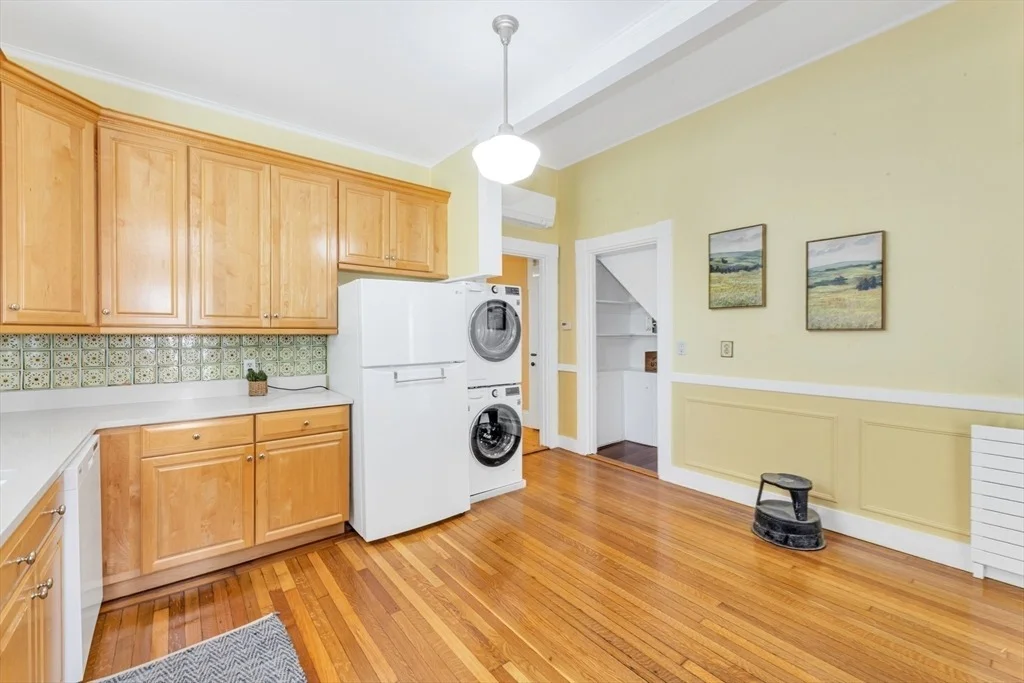 Photo of Unit 5 at 3 Gorham Avenue