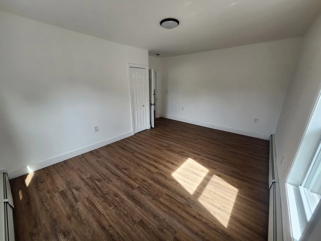 Photo of 15 Carter Ave