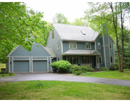 Photo of 59 Winterberry Lane