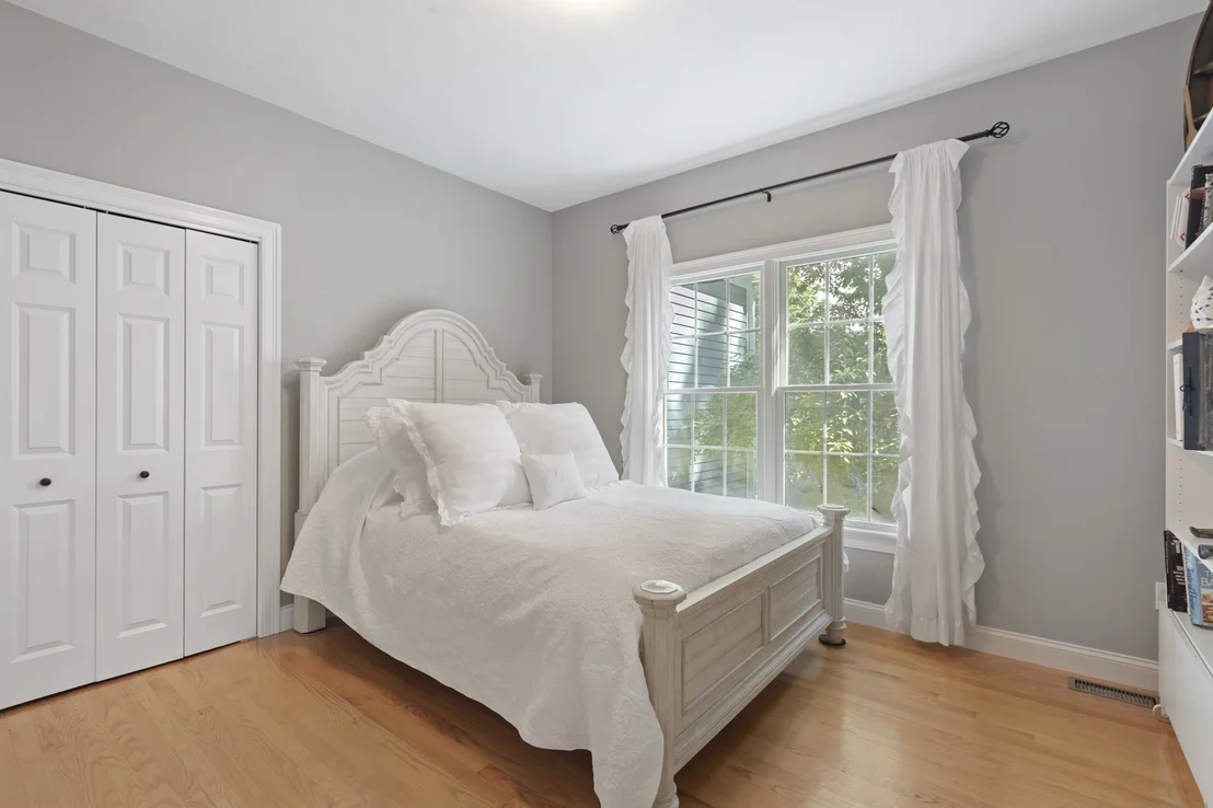 Photo of 8 Wildewood Drive