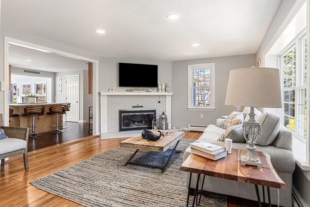 Photo of 62 Maple Ln