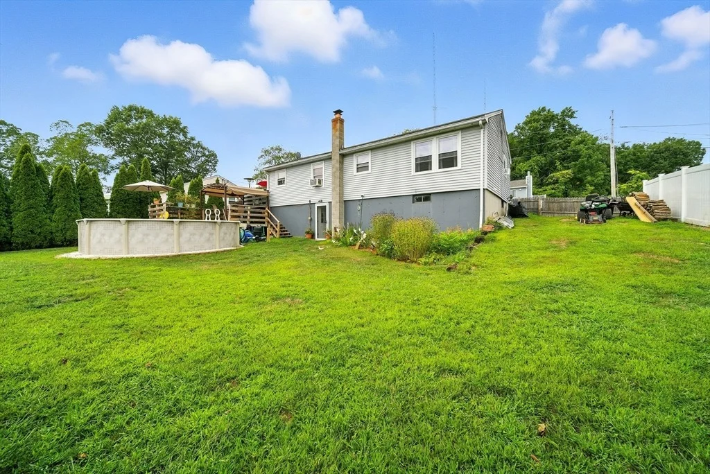 Photo of 2 Overlook Ave