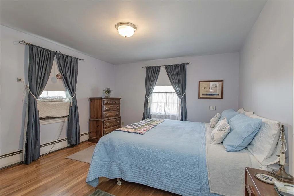 Photo of 181 Oak Street