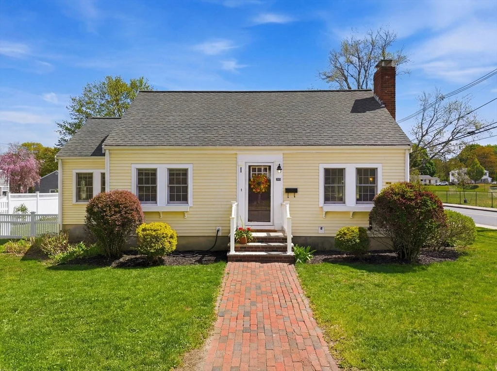 Photo of 28 Myopia Rd