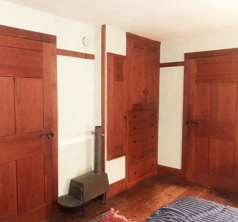 Photo of 78 Shaker Rd