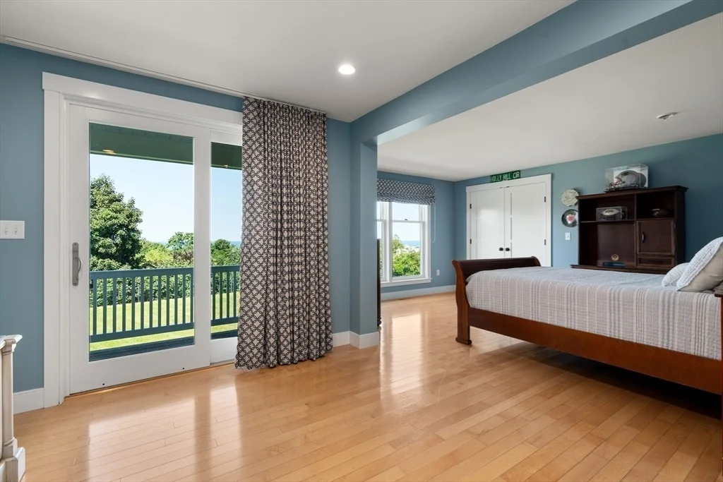 Photo of 18 Holly Hill Circle