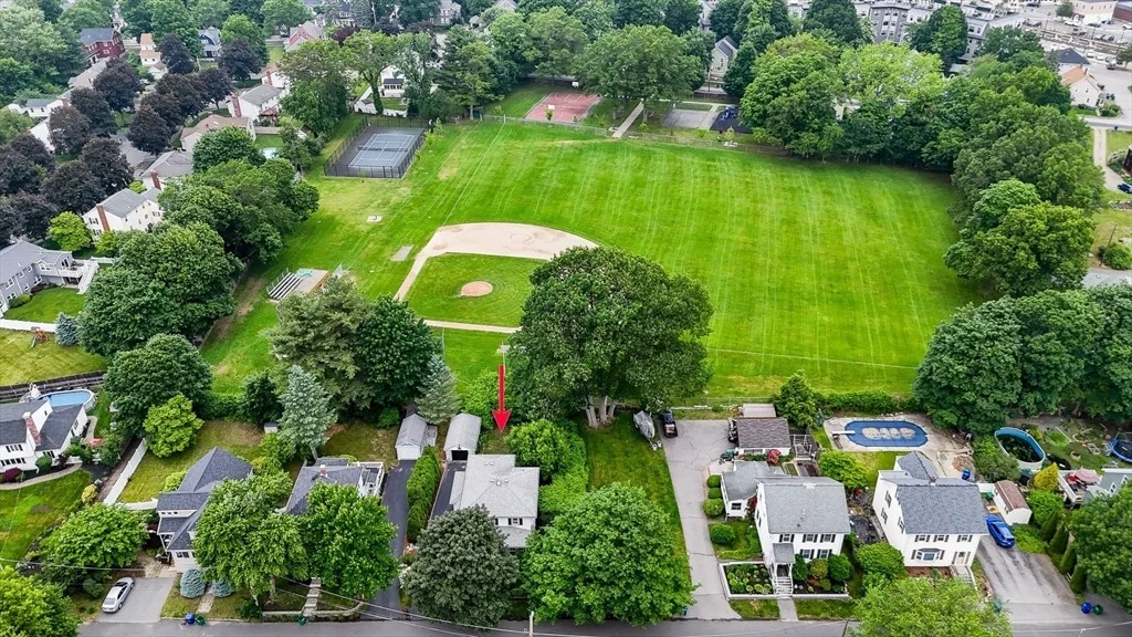 Photo of 35 Warren Avenue