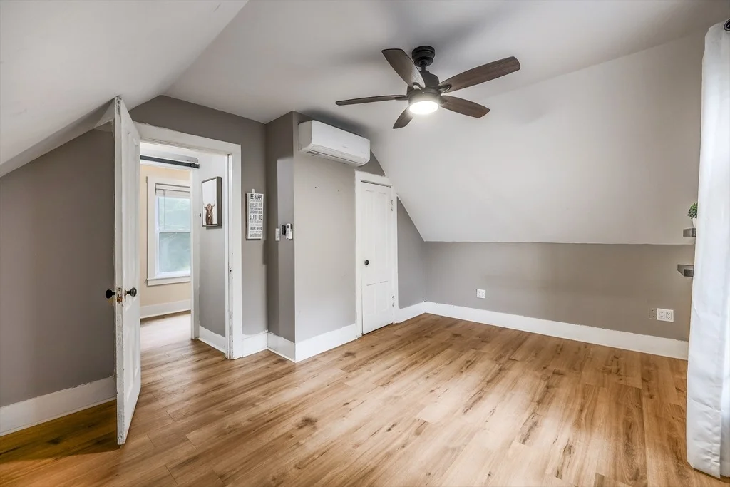 Photo of 29 May St