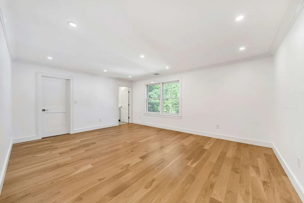 Photo of 311 Dedham Ave