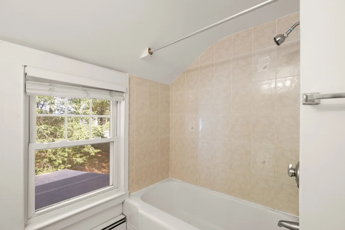 Photo of 21 Goldsmith Ave
