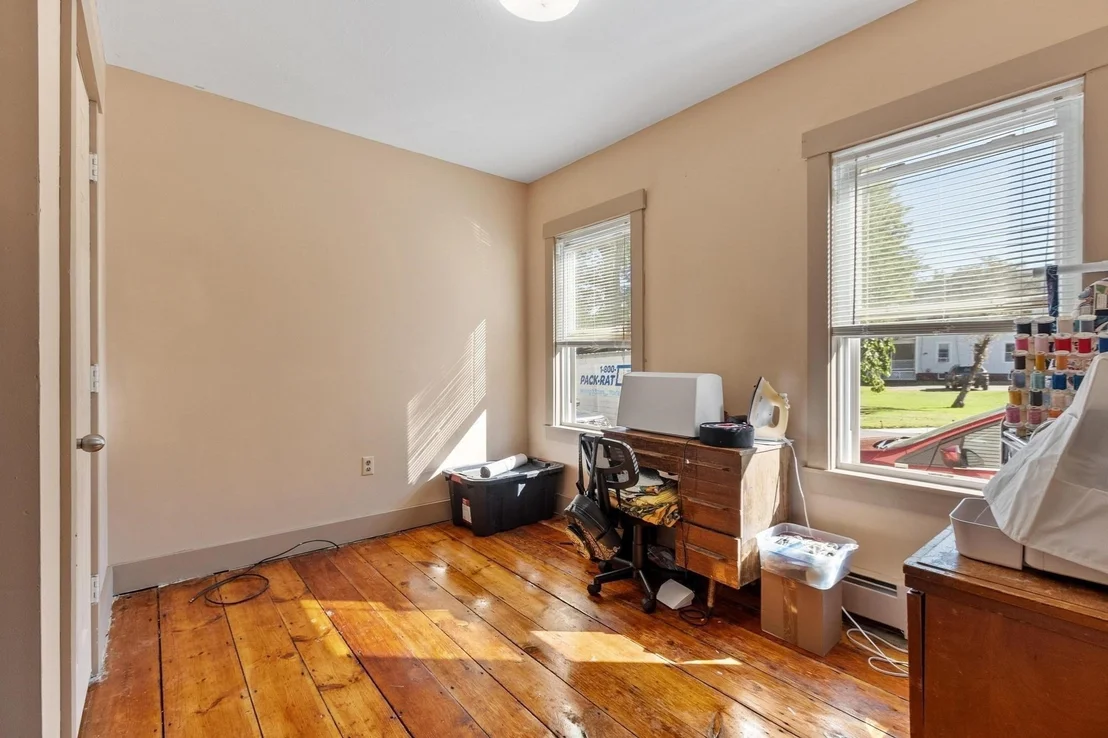 Photo of 374 Front Street