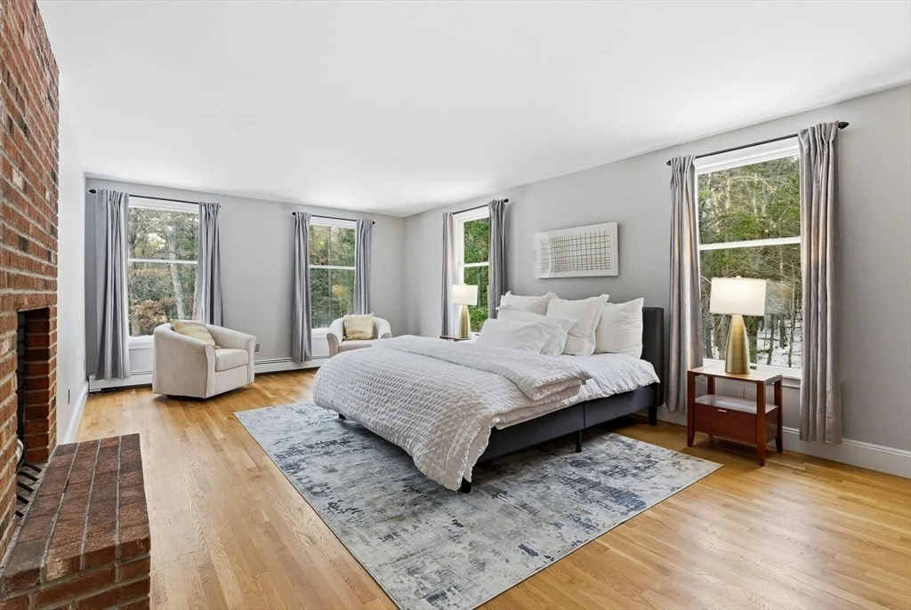 Photo of 75 Barre Rd