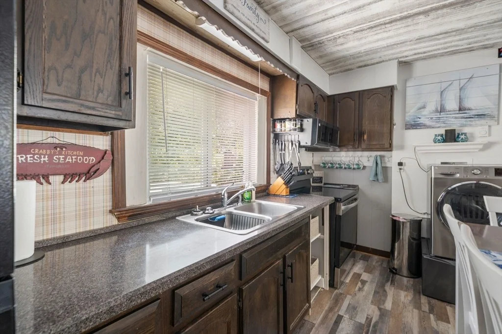 Photo of 81 Constellation Rd